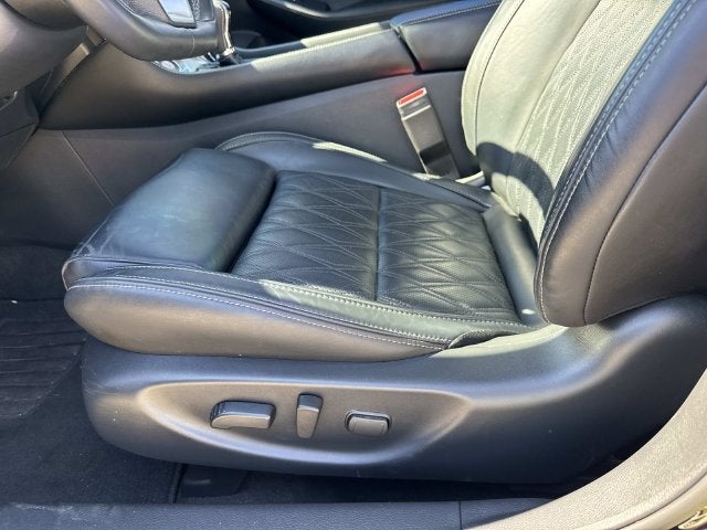 2023 Nissan Maxima Platinum