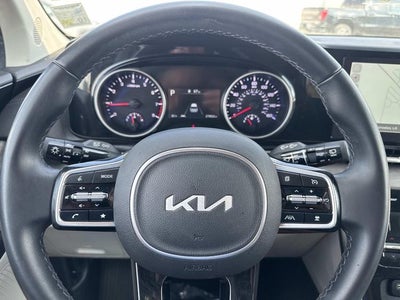 2022 Kia Carnival SX