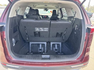 2022 Kia Carnival SX