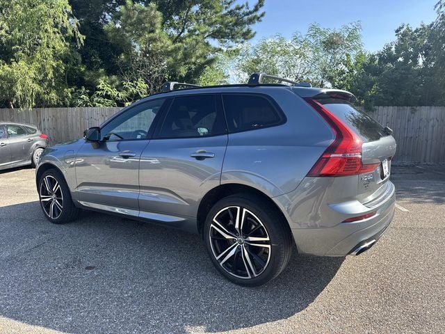 2021 Volvo XC60 Recharge Plug-In Hybrid T8 R-Design