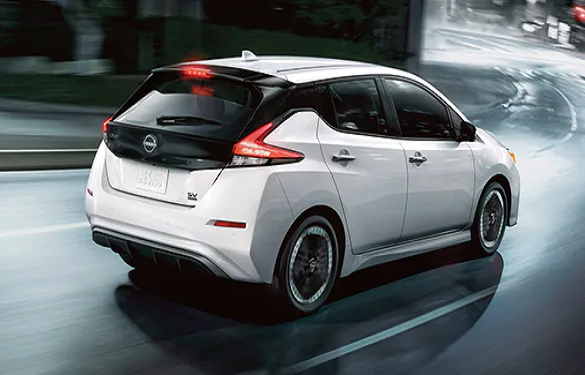 2022 Nissan LEAF PERFORMANCE